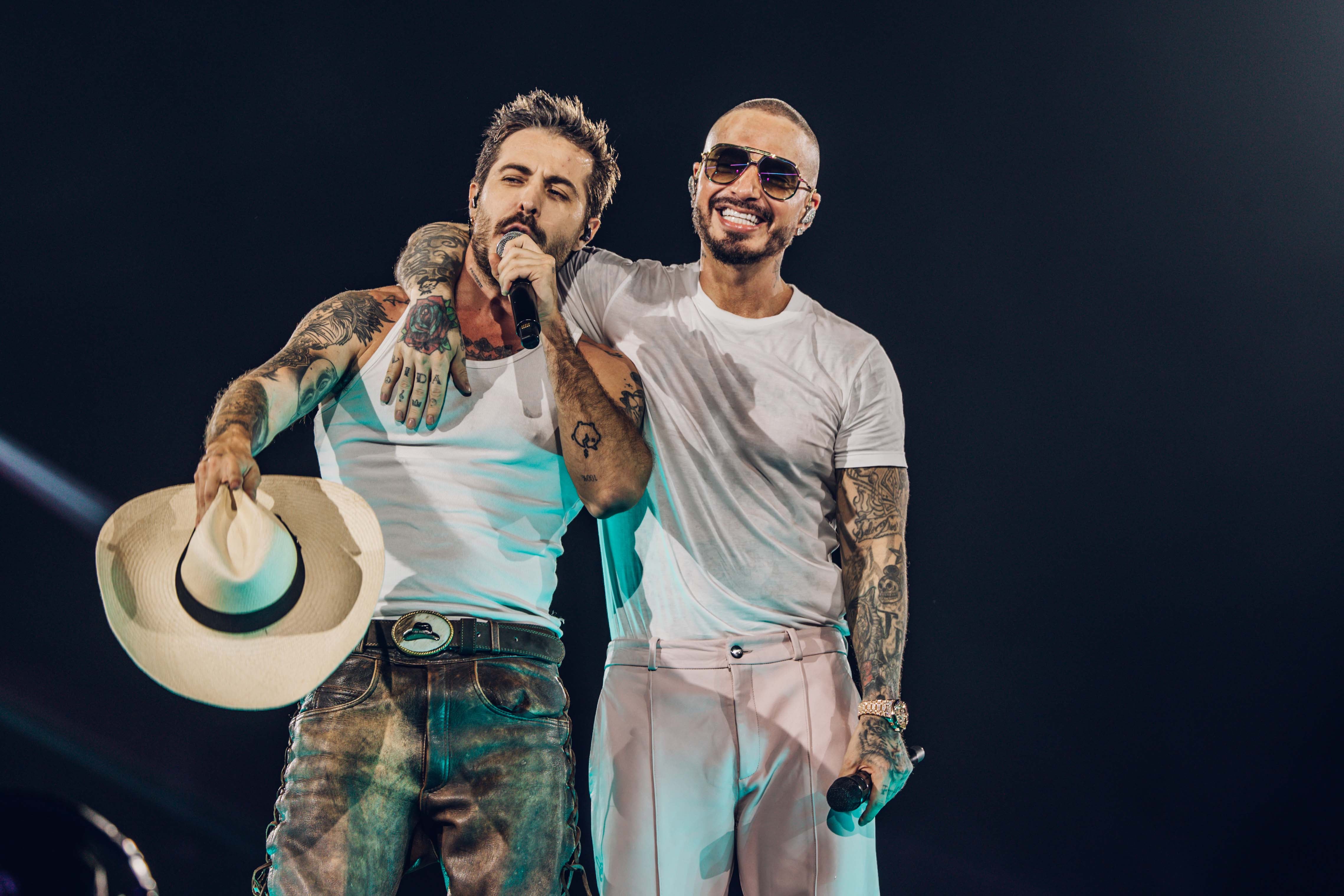 J Balvin celebró junto a más de 30.000 personas en Barranquilla, como parte de Ciudad Primavera gira de estadios.