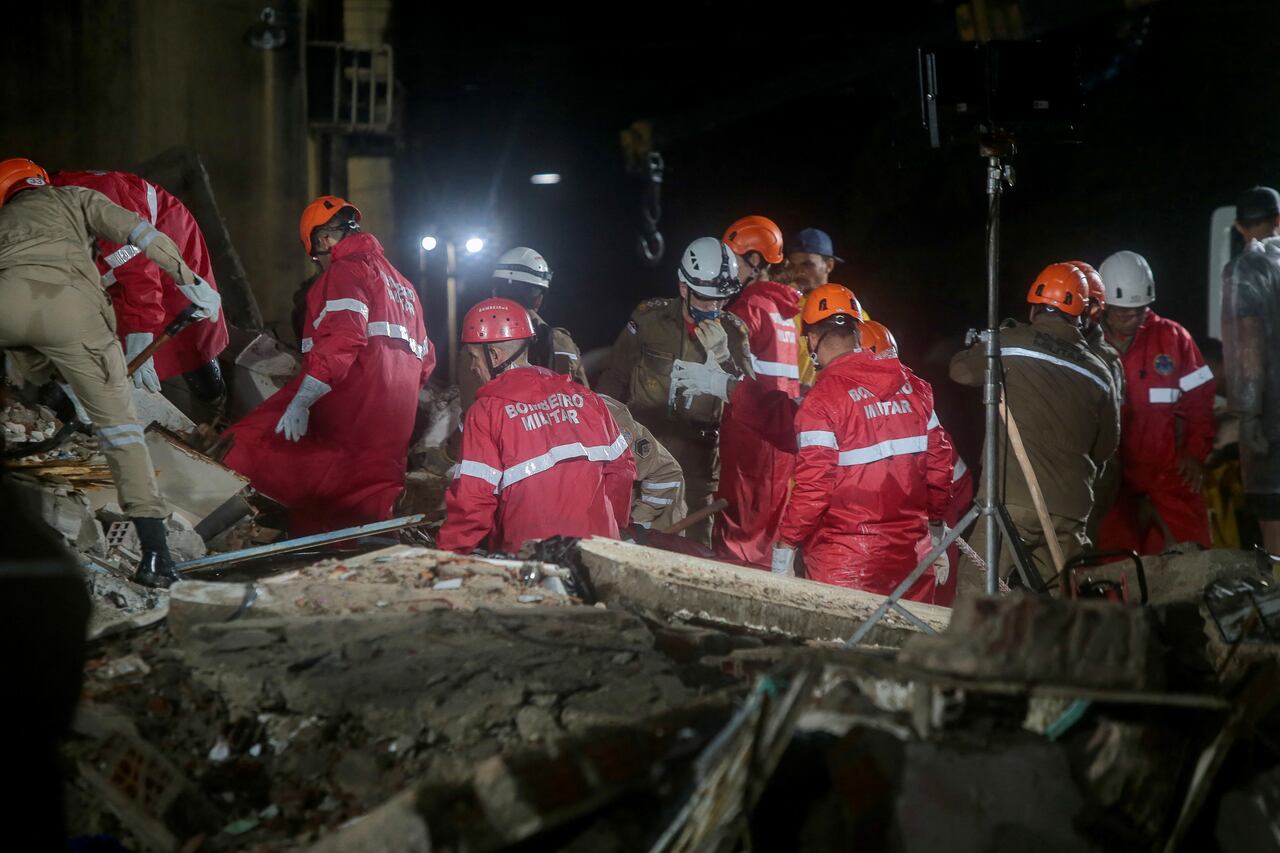 Derrumbe de edificio en Pernambuco