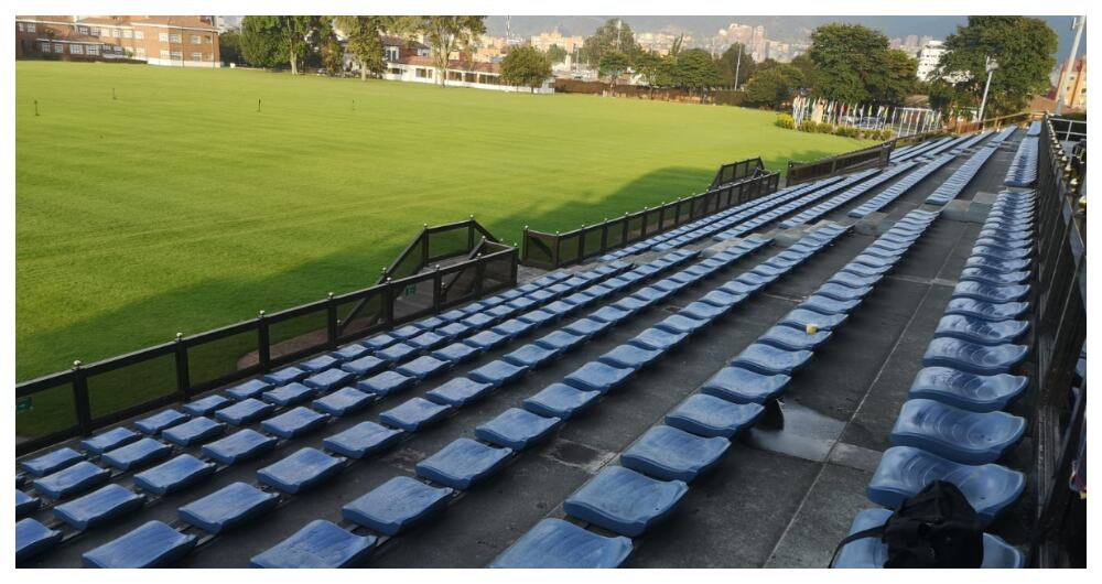 Sillas vacías en la Escuela de Cadetes José María Córdova