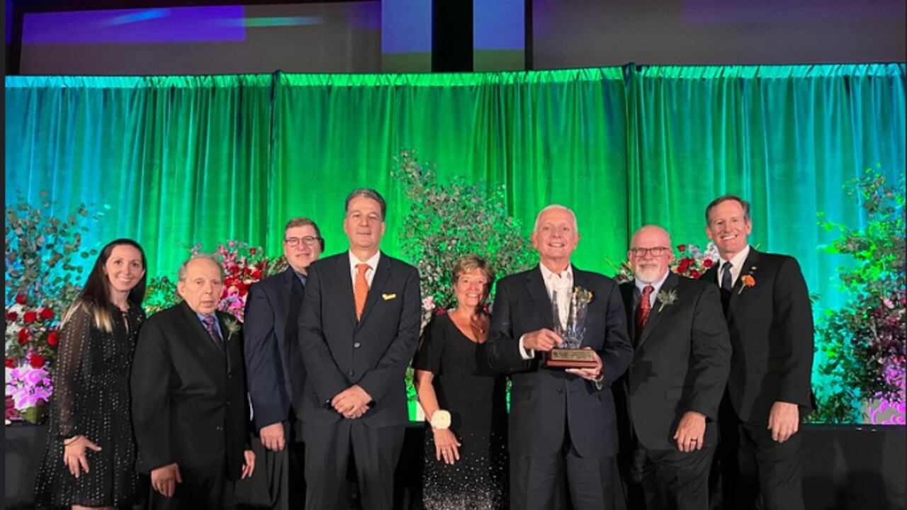 Augusto Solano, presidente de Asocolflores.