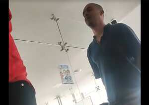 En video que circuló en redes sociales quedó registrado el insulto de un jefe hacia sus empleados.