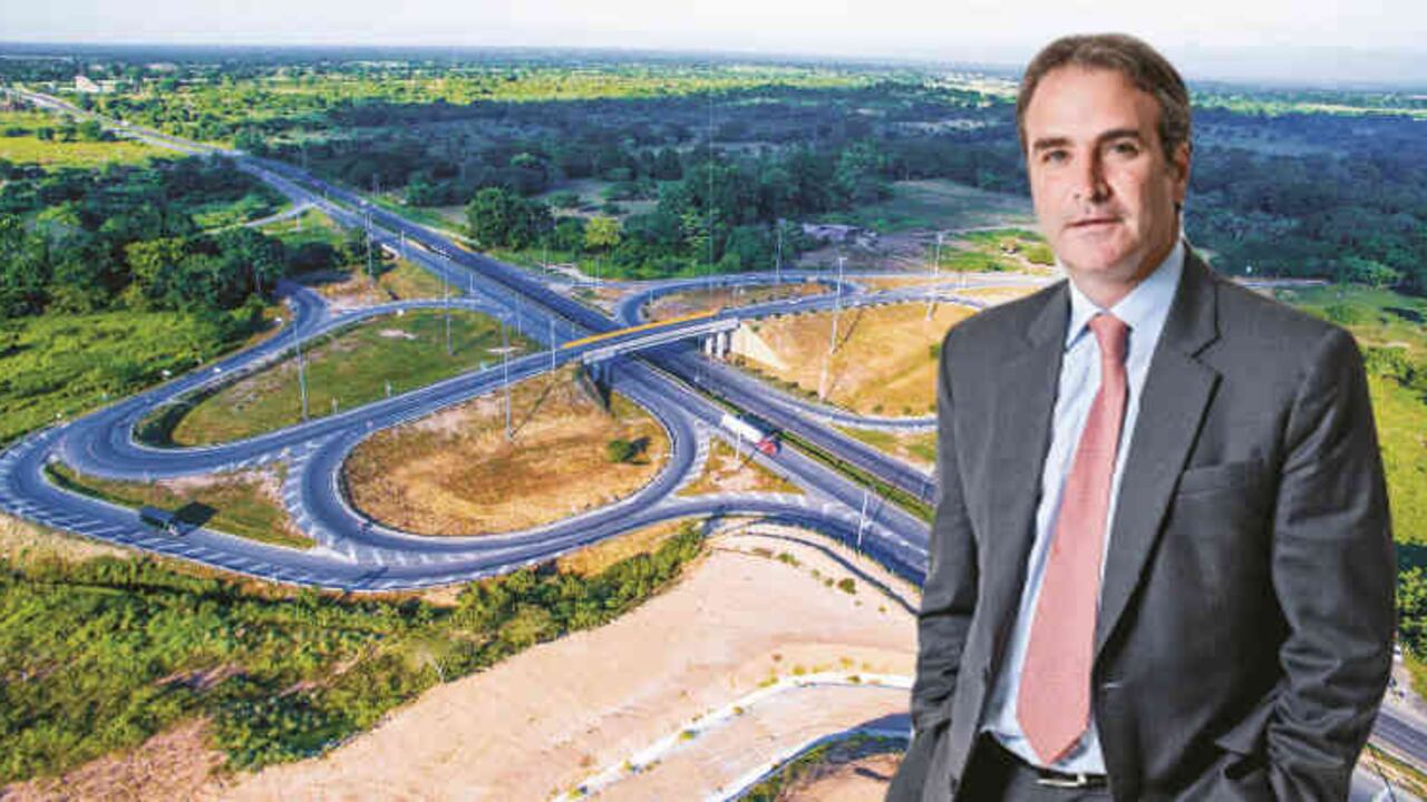 El sector 2 de la Ruta del Sol es una vía de 528 kilómetros entre Puerto Salgar y San Roque, que tiene un avance de obras del 52 por ciento.