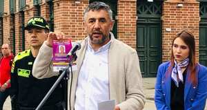 Secretario de Seguridad de Medellín presenta a supuesto feminicida en serie.