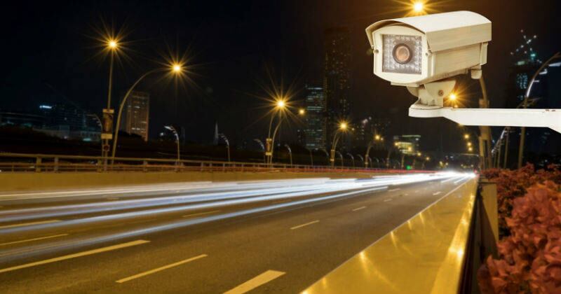 Los propietarios de vehículos deben cumplir con la revisión técnico mecánica, tener el SOAT vigente, no circular en horarios no permitidos, así como no exceder los límites de velocidad