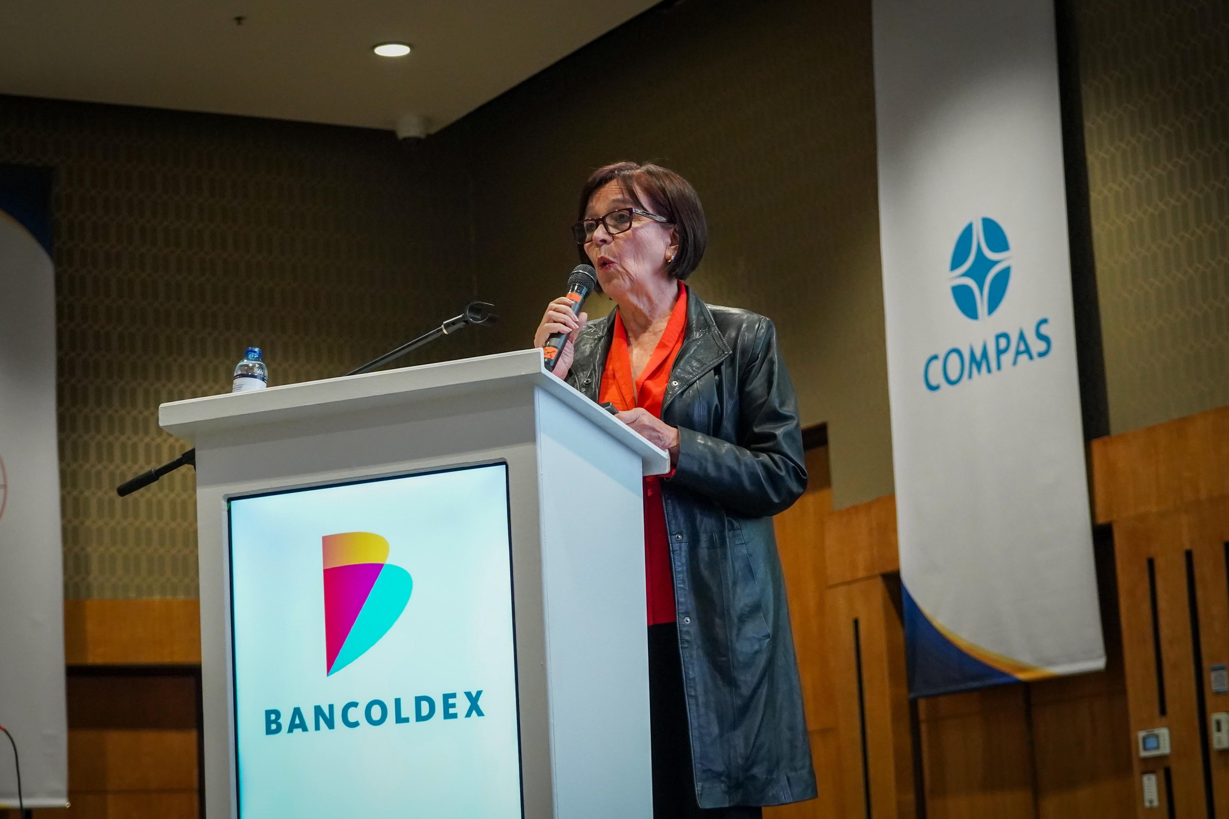 Astrid Martínez, presidenta de la Carf, dijo que en los últimos años ha habido sobreestimación de ingresos. Foto: Prensa Analdex.