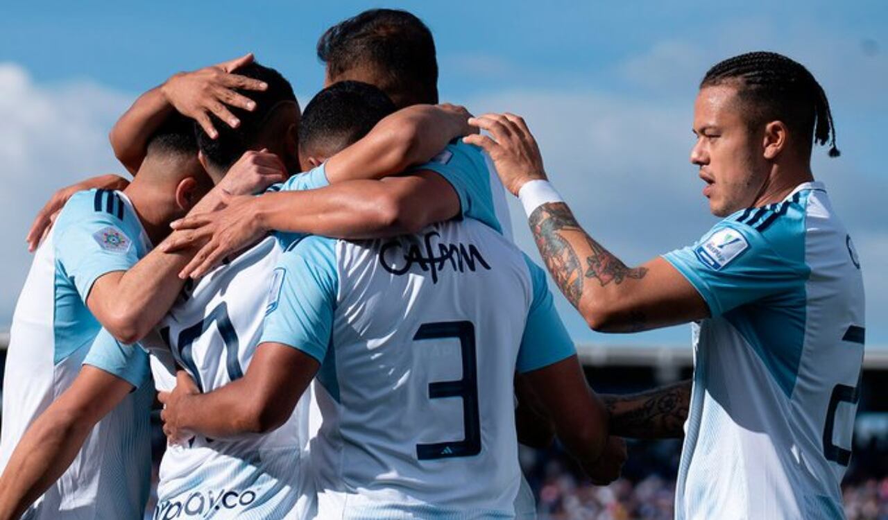 Millonarios estrenó camiseta ante Atlético Nacional en el clásico de la fecha 8