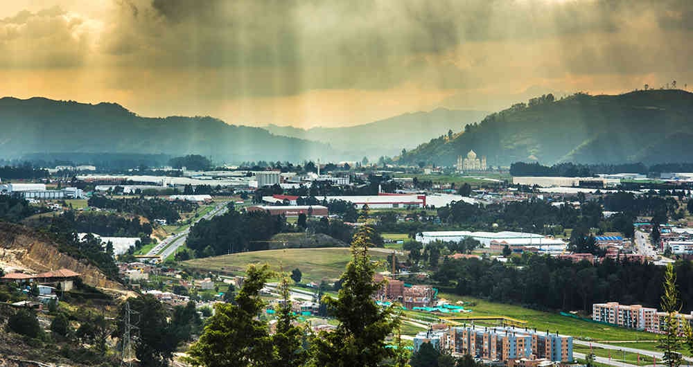 "Las industrias se ven favorecidas por las buenas vías de acceso, la cercanía con Bogotá y el posicionamiento del municipio a nivel nacional", dice Manuel Rodríguez.