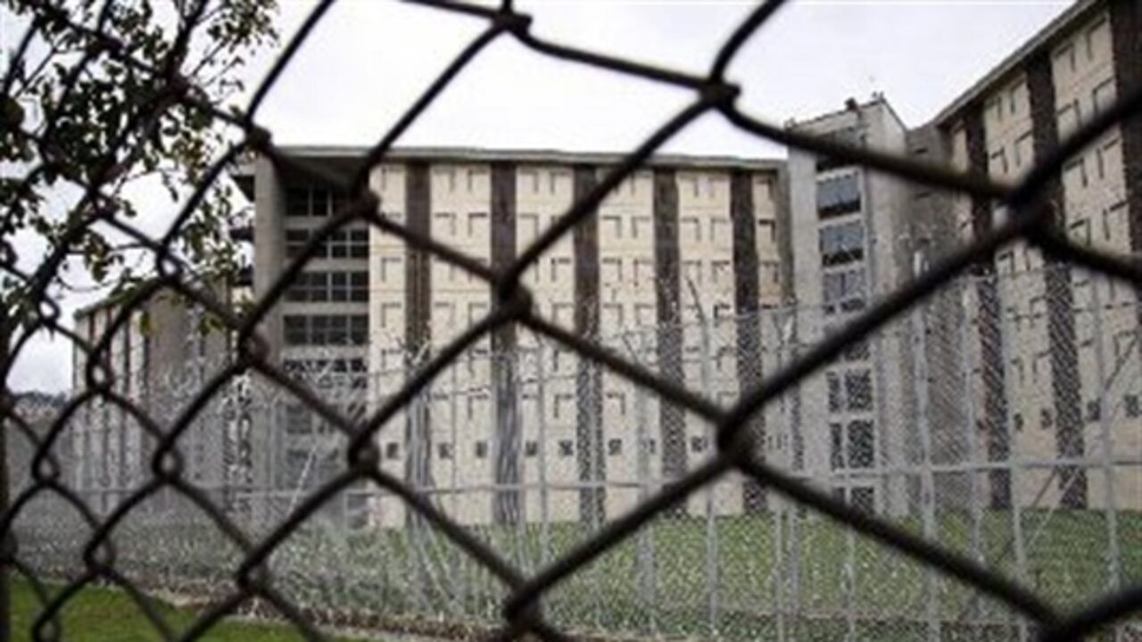 El informe denuncia abusos policiales, violaciones de los derechos humanos y la compleja situación en las cárceles.