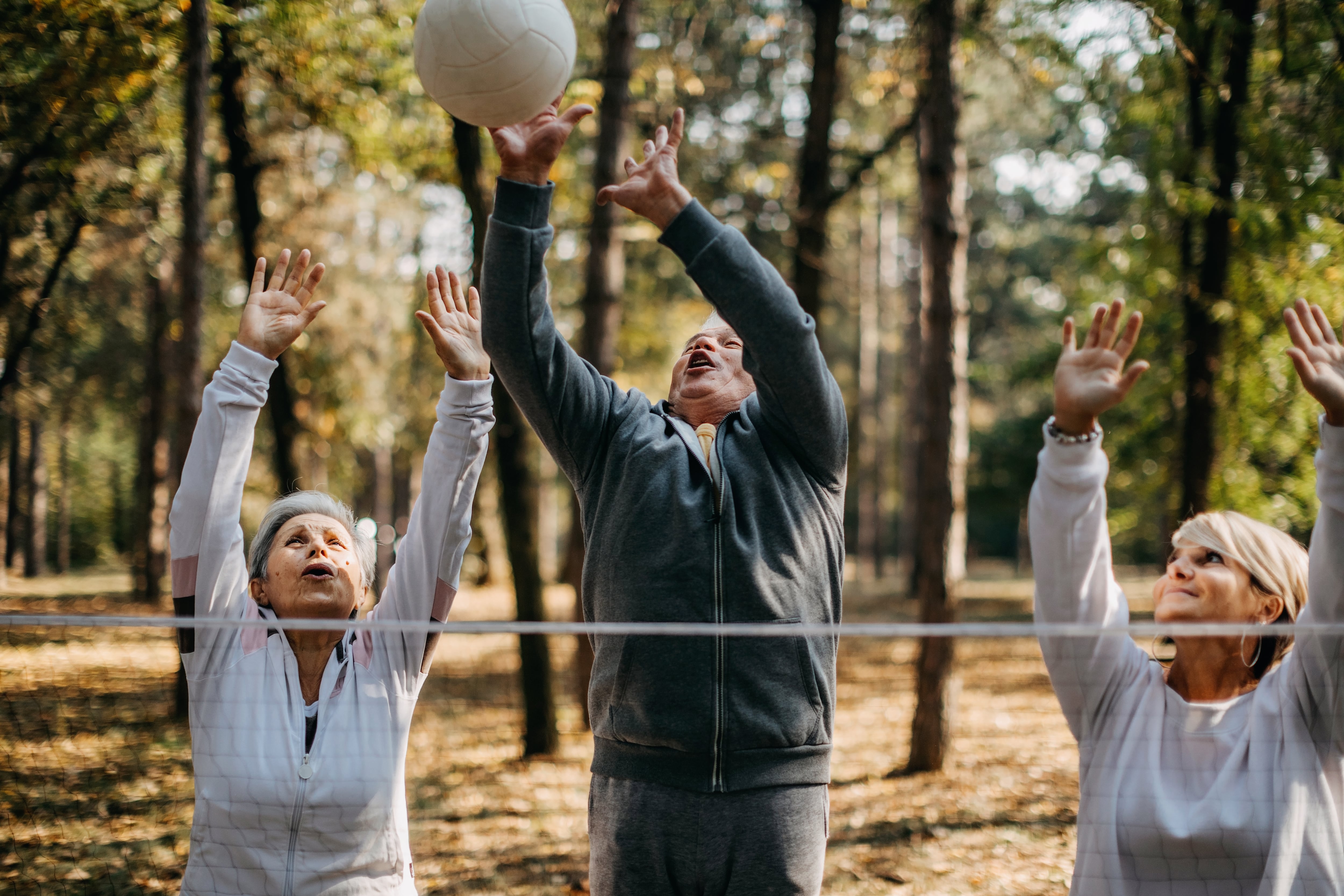 Actividades deportivas para pensionados incluidos en servicios gratuitos