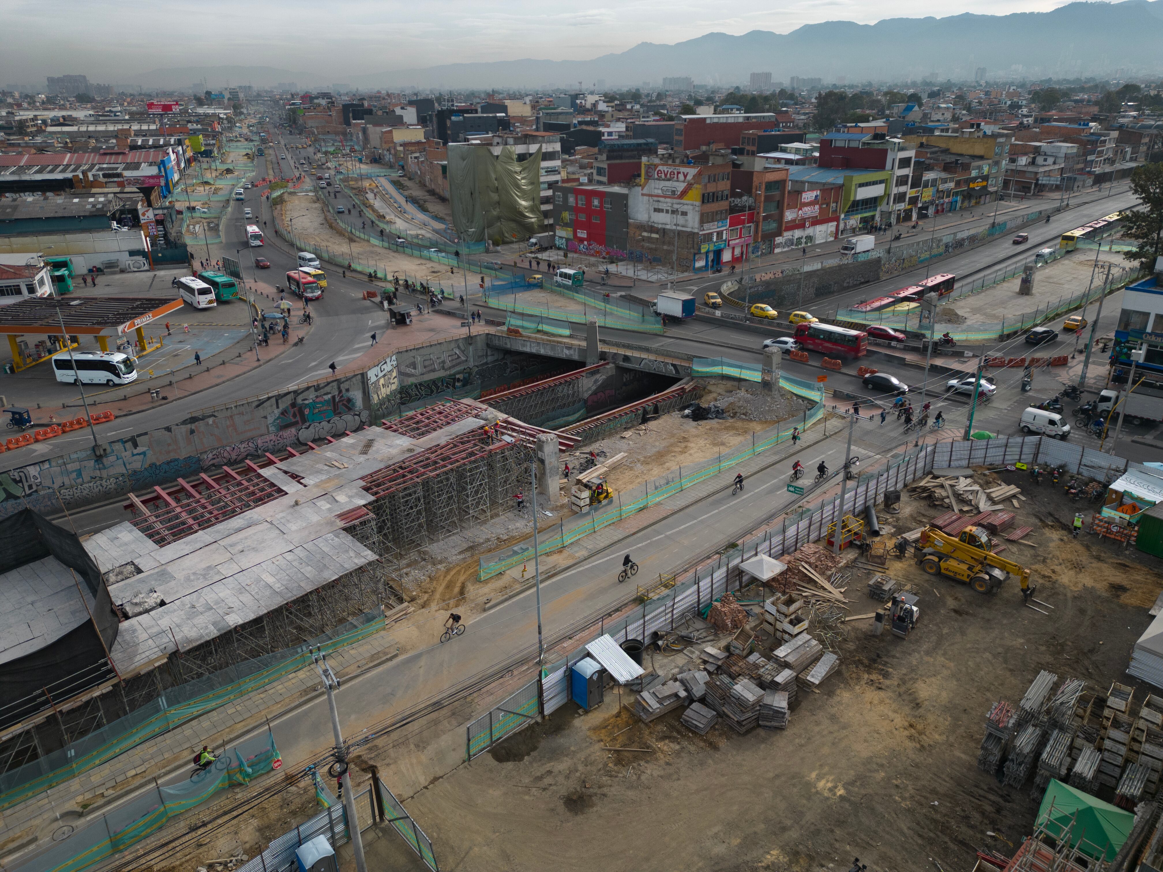 Sector Autopista Sur puente Venecia
Obras Bogotá Transmilenio avenida 68
Octubre 23 del 2023