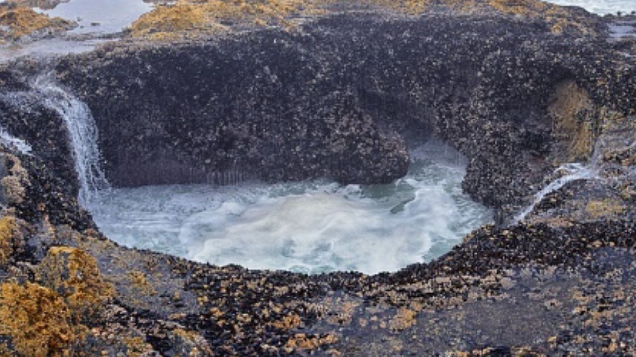 Pozo volcánico / Imagen de referencia
