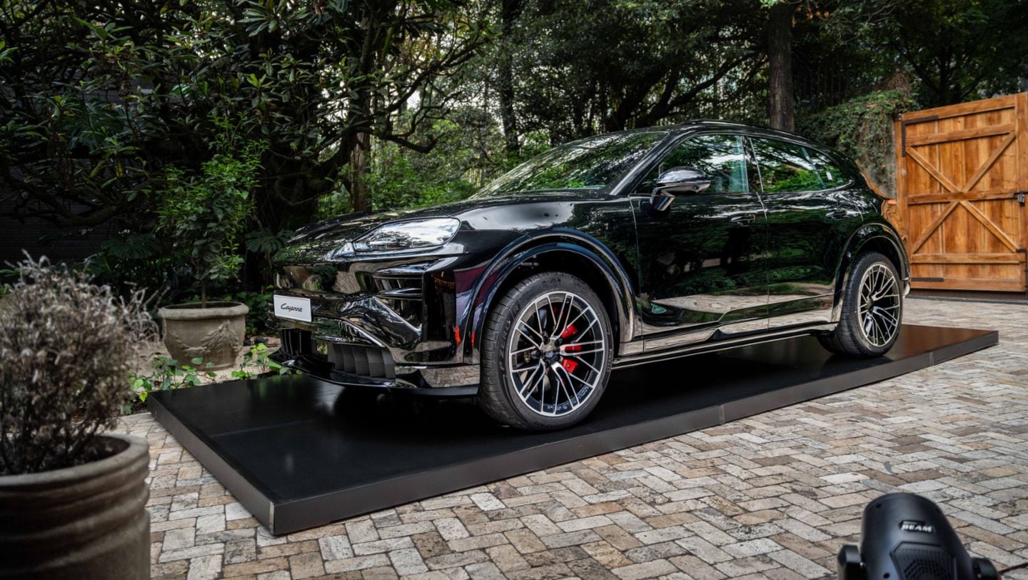 Porsche anunció la llegada a Colombia del Cayenne Electric, su nueva SUV totalmente eléctrica.