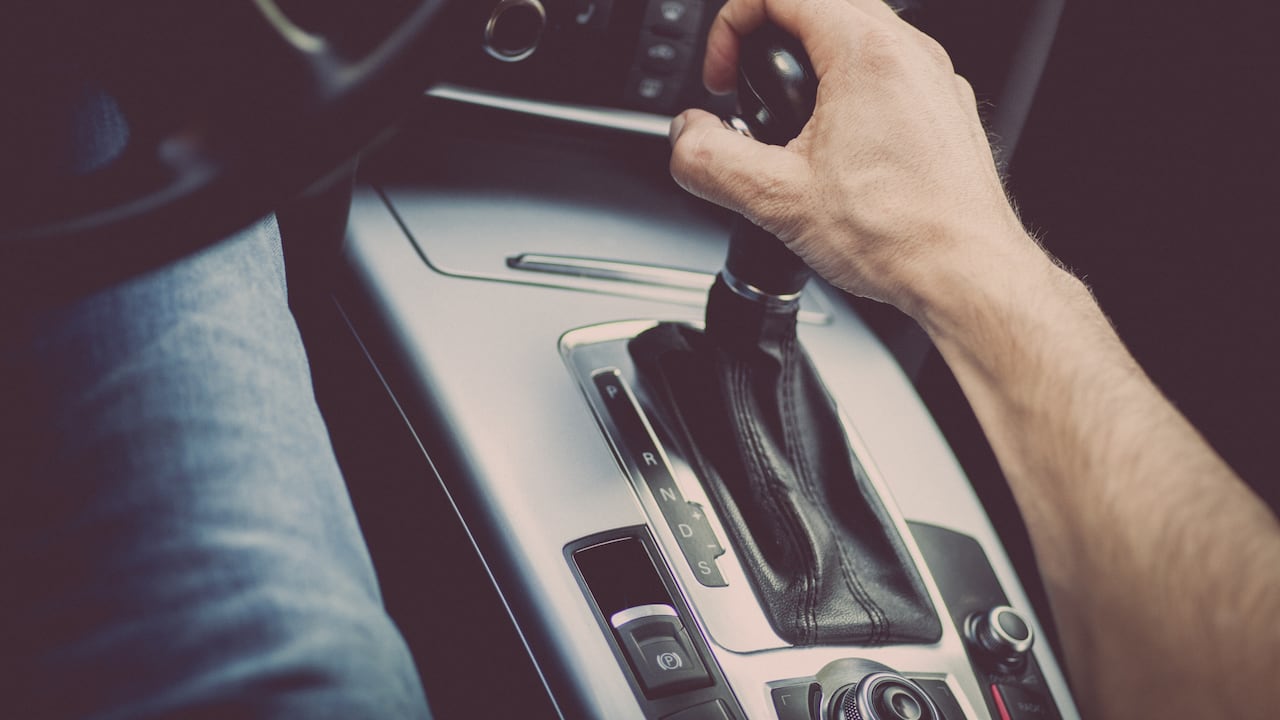 Las cajas automáticas son de varios tipos y el conductor debe prestar atención de los fabricantes para saber con qué tipo de transmisión cuenta.