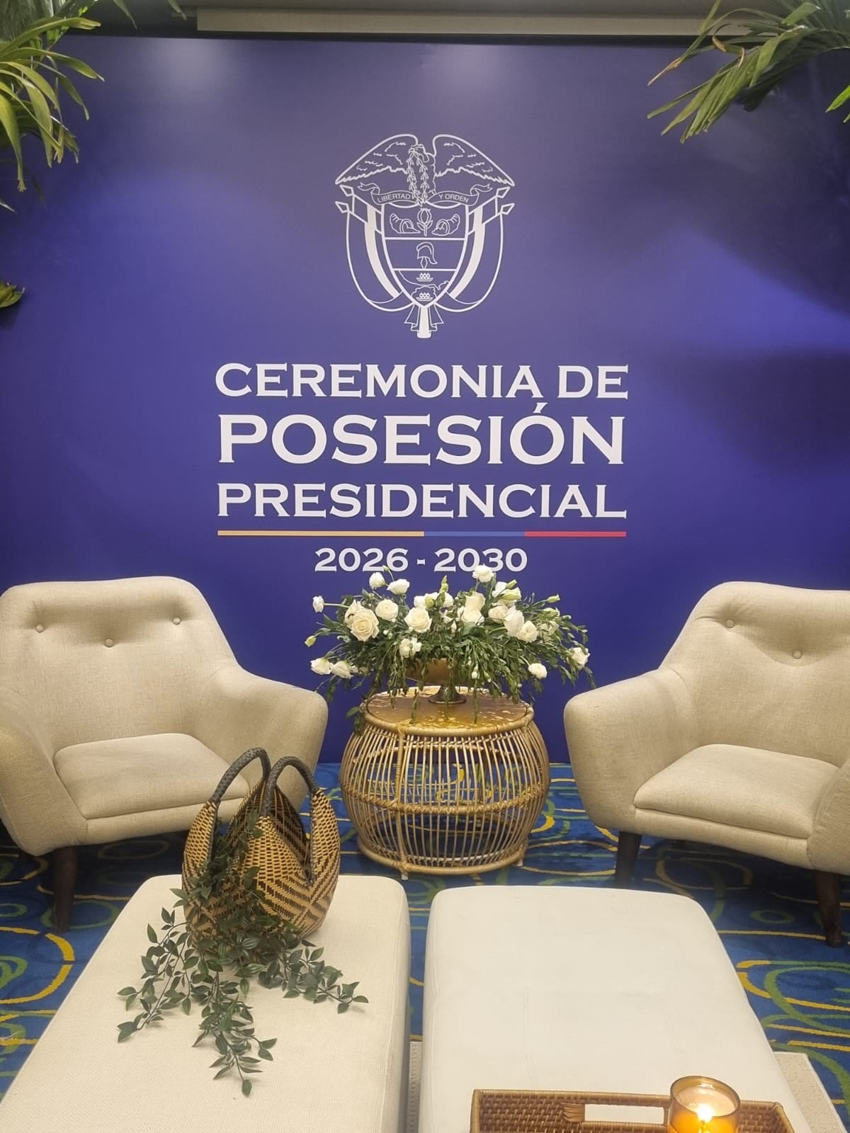 Flores para la posesión presidencial de Abelardo De La Espriella.