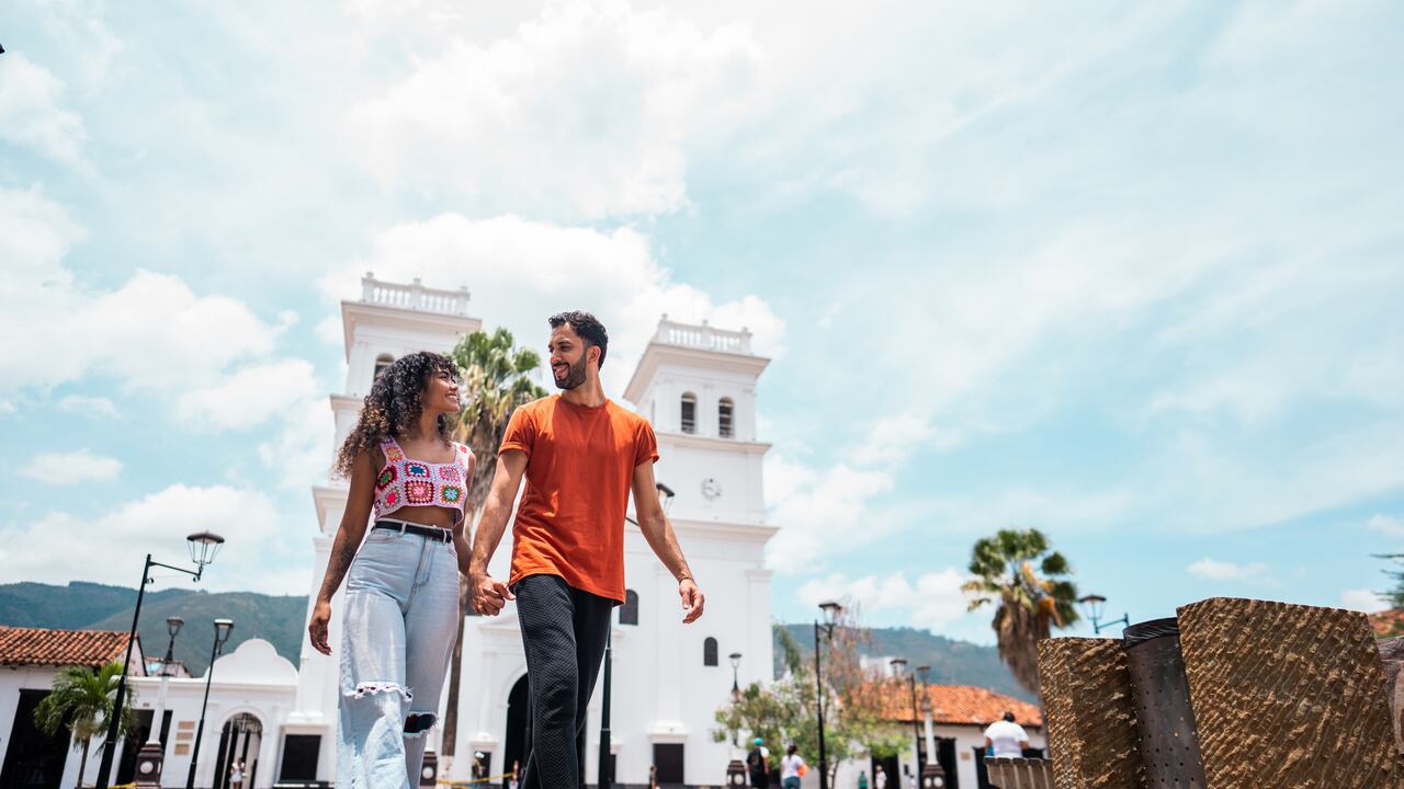 Bucaramanga es uno de los principales destinos para disfrutar en un viaje por Santander.