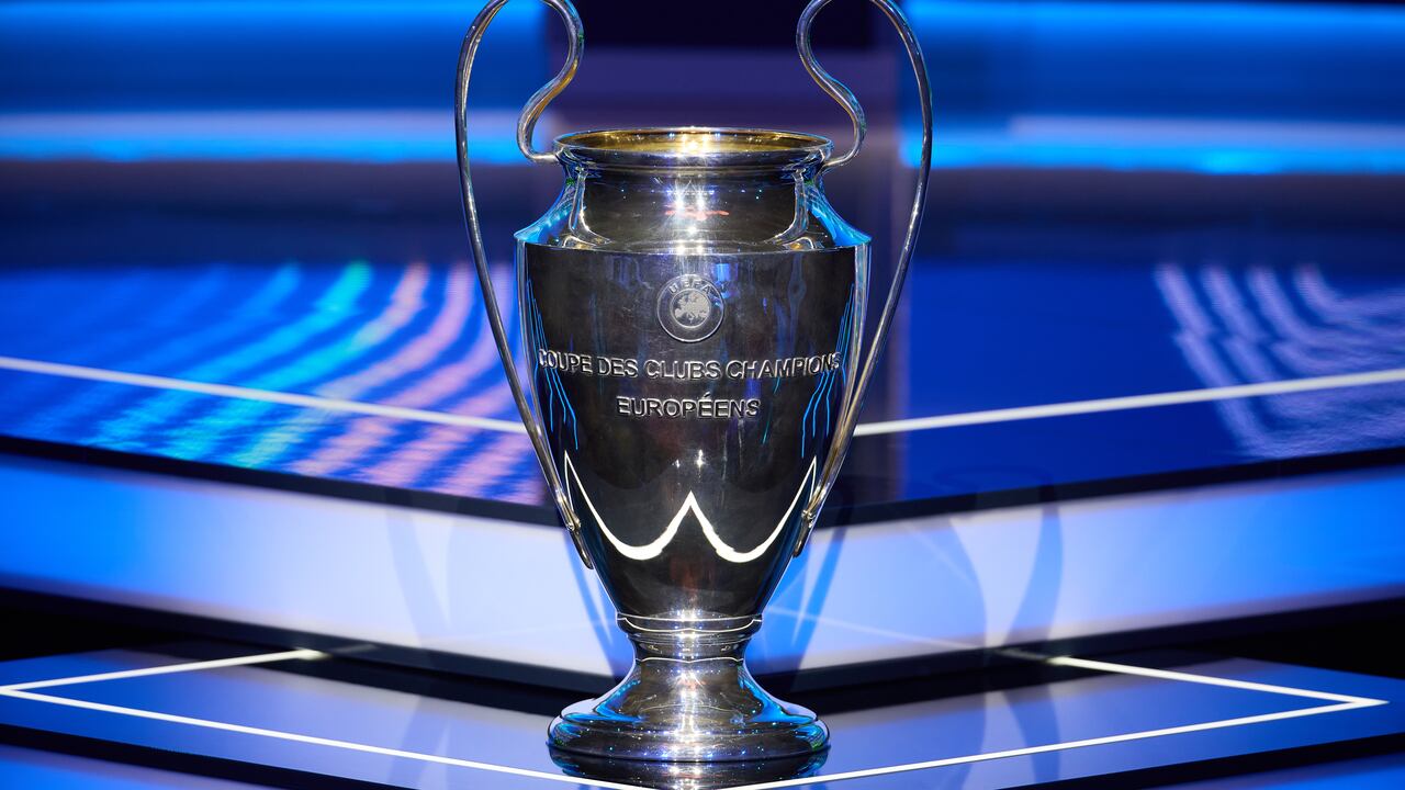 Trofeo de la Uefa Champions League.