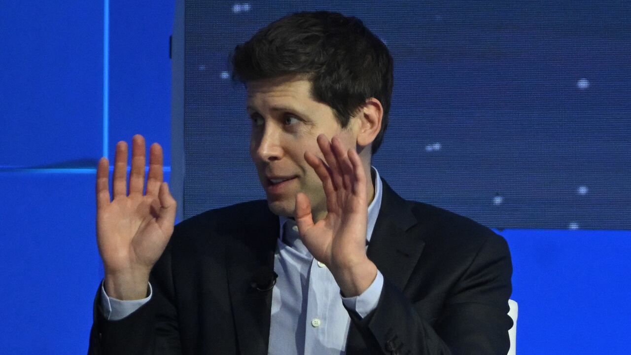 Sam Altman, director ejecutivo de OpenAI, participa en "Trazando el camino a seguir: El futuro de la inteligencia artificial" en la Semana de Líderes de la Cooperación Económica Asia-Pacífico.