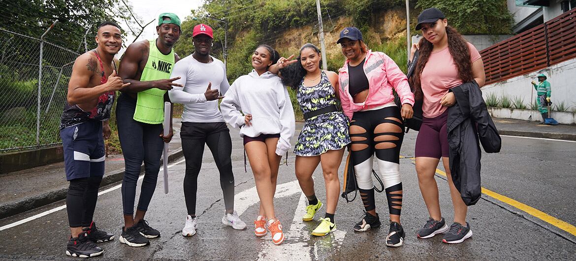 Este Viernes Santo ascendieron al Cerro de las Tres Cruces de Cali más de 20 mil personas.