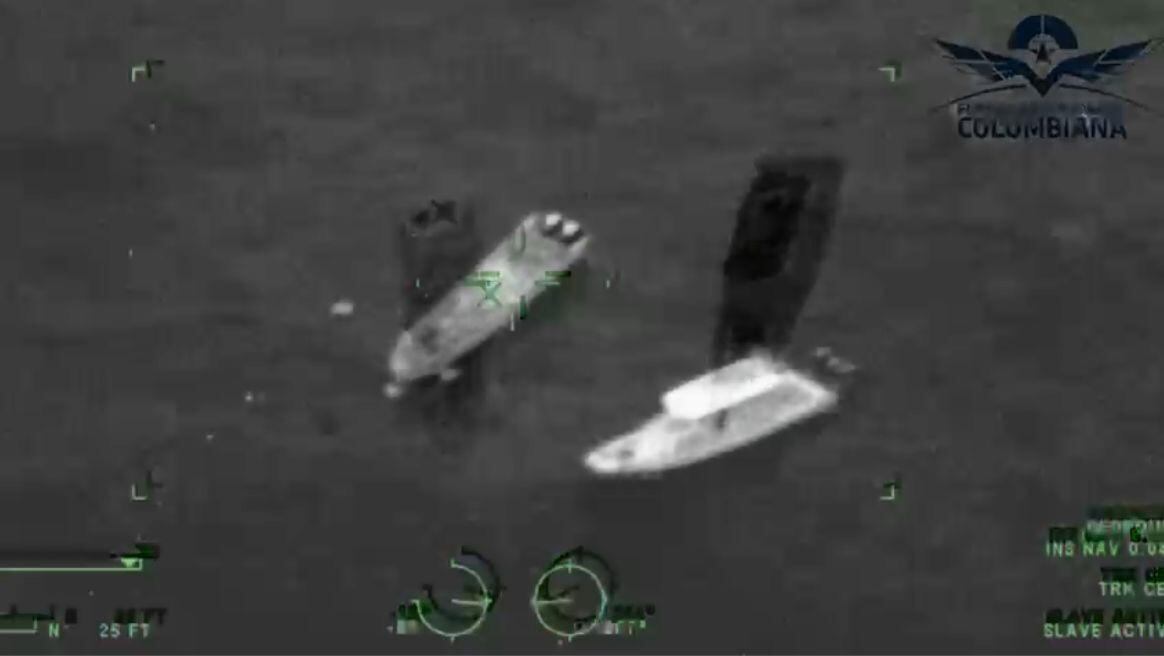 Incautan cargamento de coca y marihuana avaluado en más de 18 millones de dólares; así fue la operación de la Armada y Fuerza Aérea