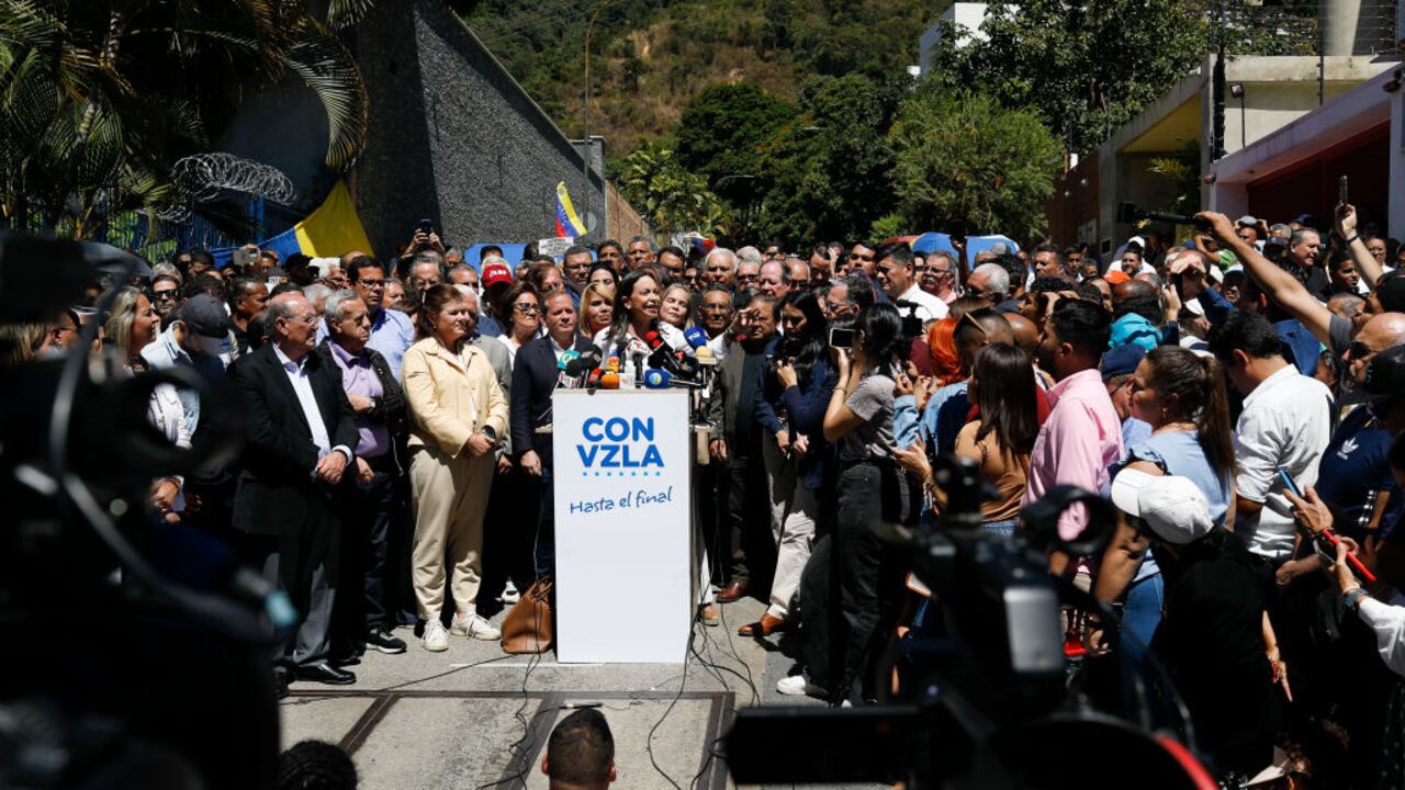 Machado quiere desafiar al autoritario presidente Maduro en las elecciones de este año