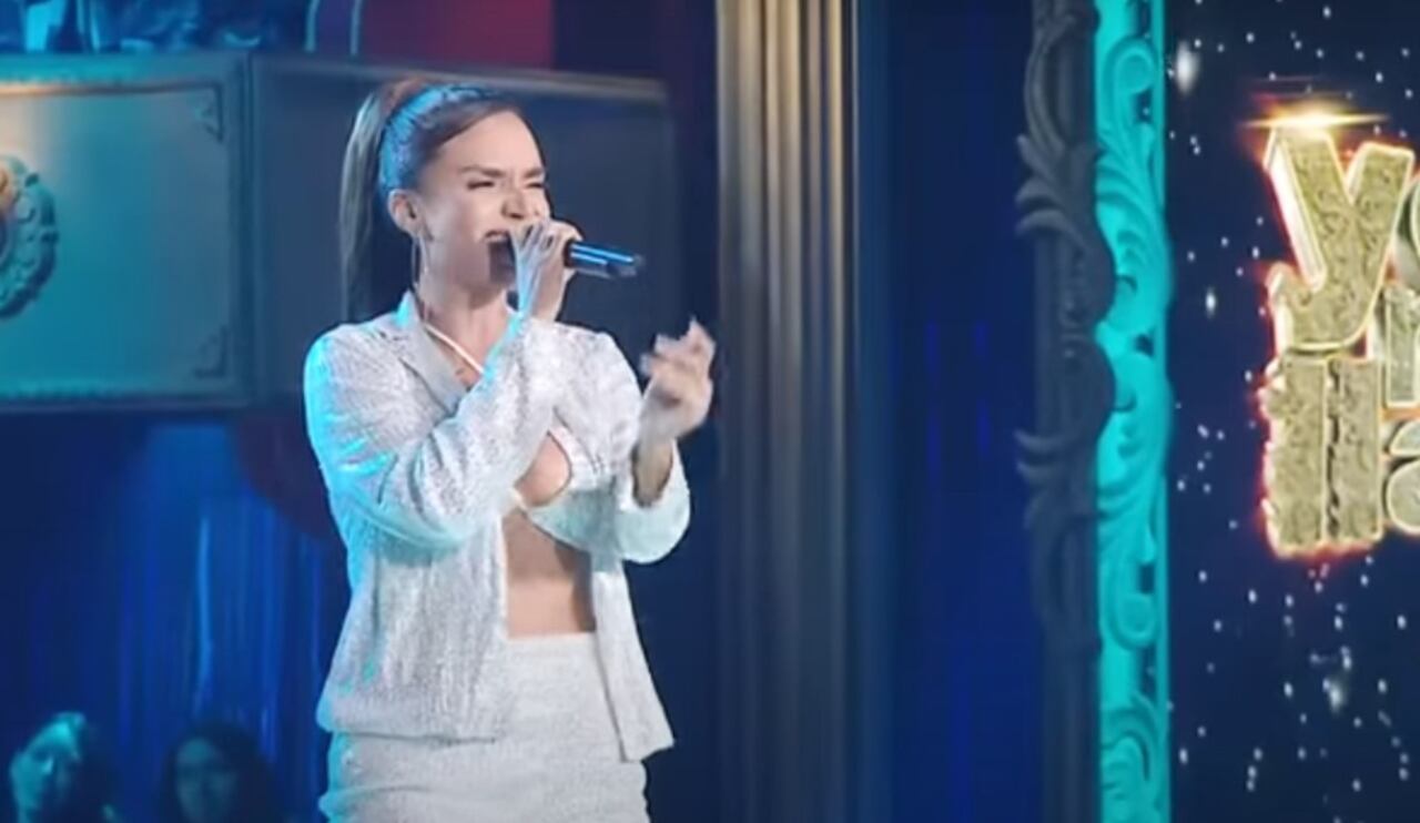 La mujer avanzó a la siguiente etapa del programa.