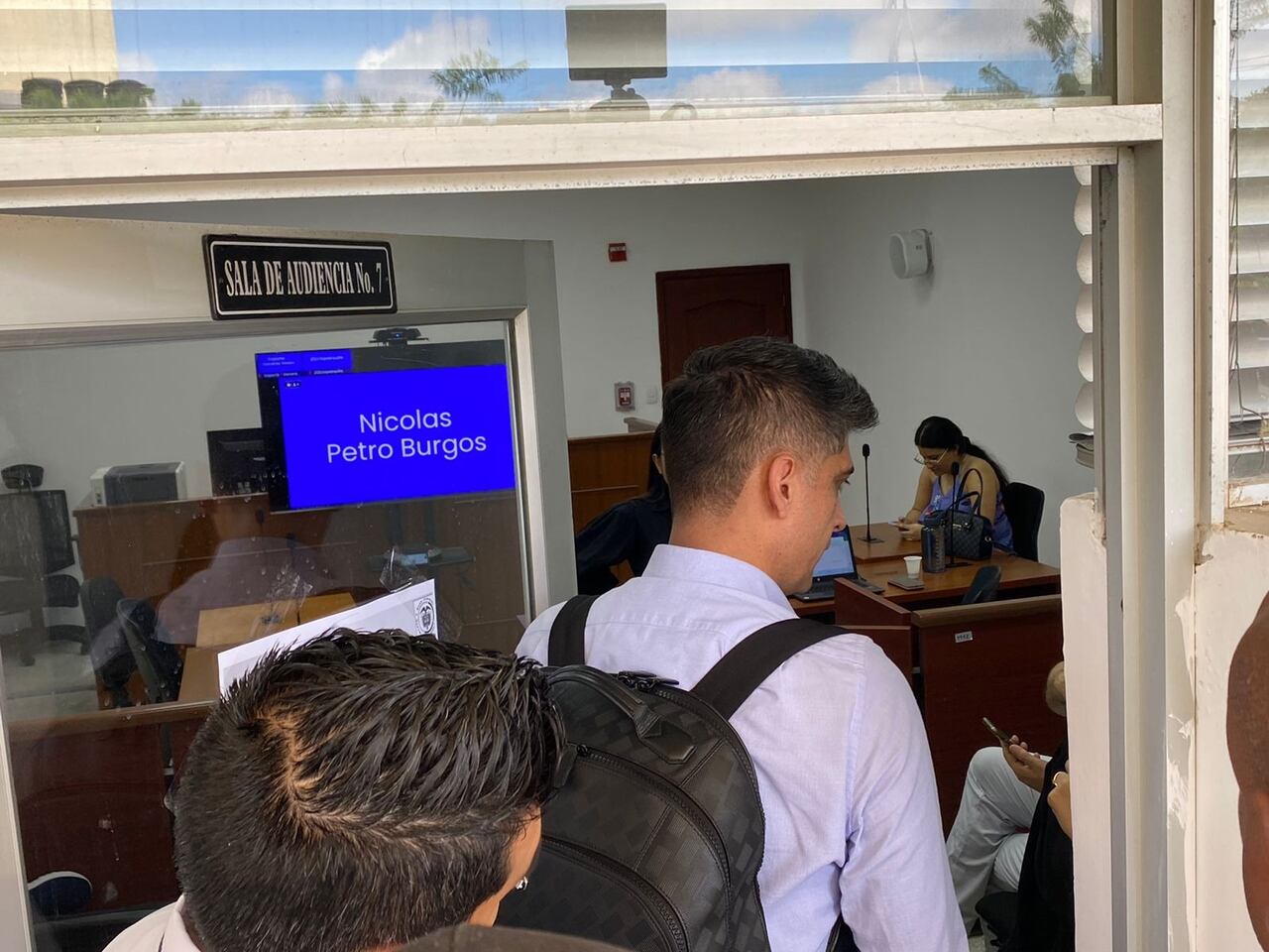 Mario Burgos, fiscal, acusará a Nicolás Petro por los delitos de enriquecimiento ilícito y lavado de activos.