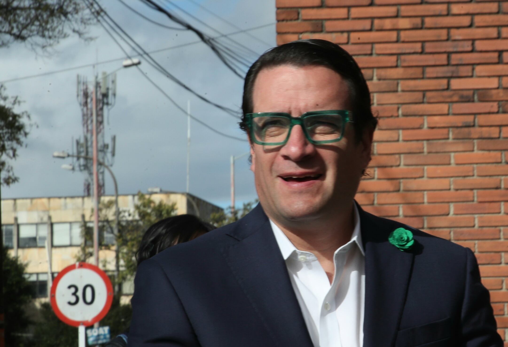 Ivan Cancino abogado de Diego  Cadena