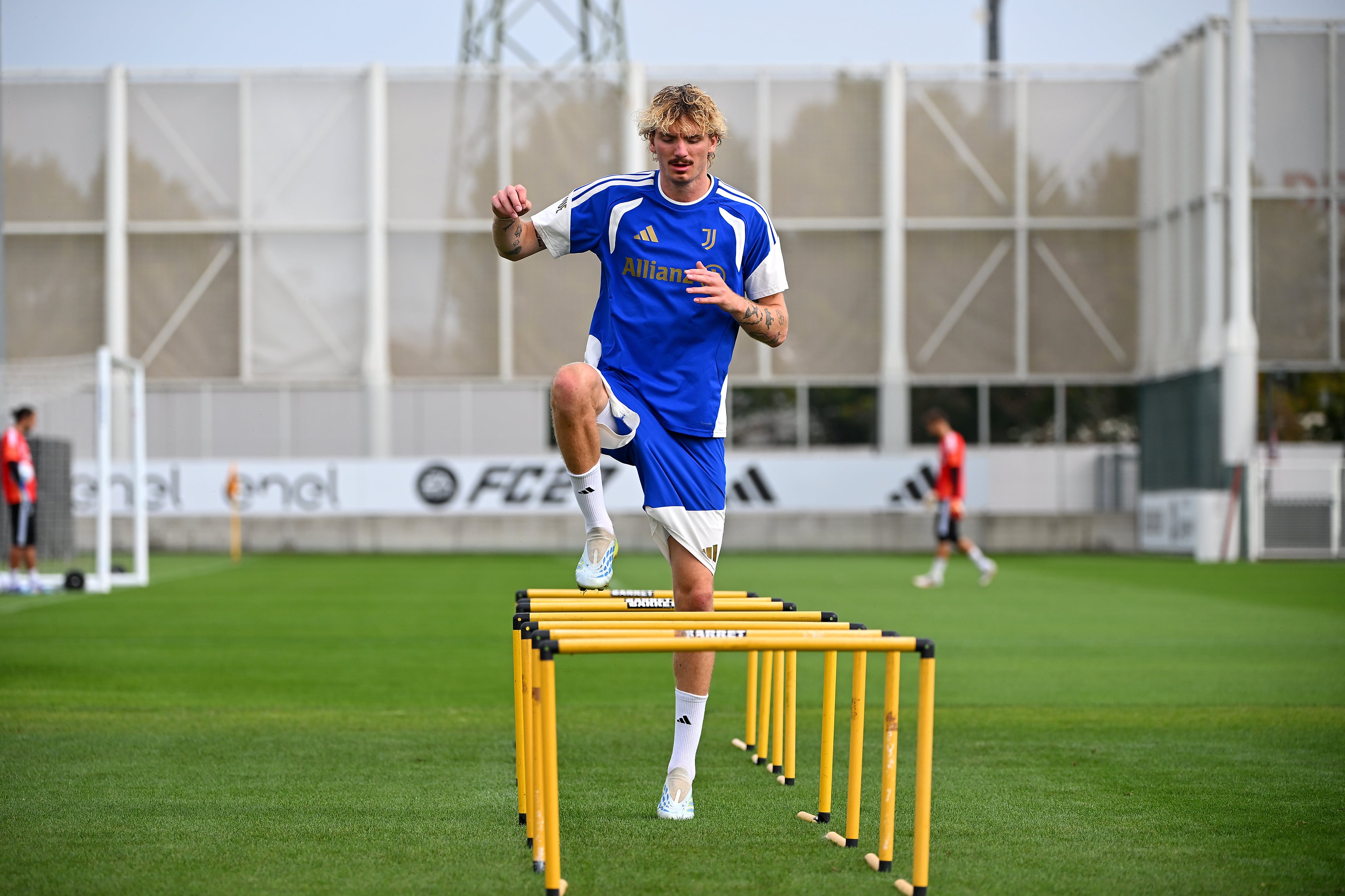 Nick Woltemade ya entrena con la Juventus