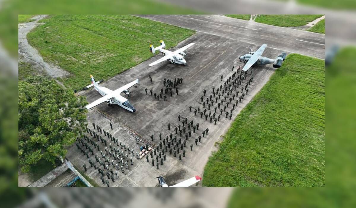 "Hasta el momento se han rescatado cuatro cuerpos sin vida y se continúa la búsqueda del quinto" dijeron las autoridades