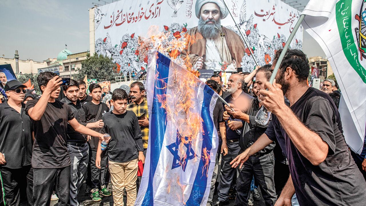 Las protestas en Irán contra Israel después del asesinato del líder político de Hamás han sido cada vez más frecuentes en el país.