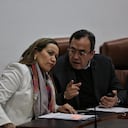 El ministro del Interior Alfonso Prada acompañó a la ministra de Salud Carolina Corcho en el debate.
