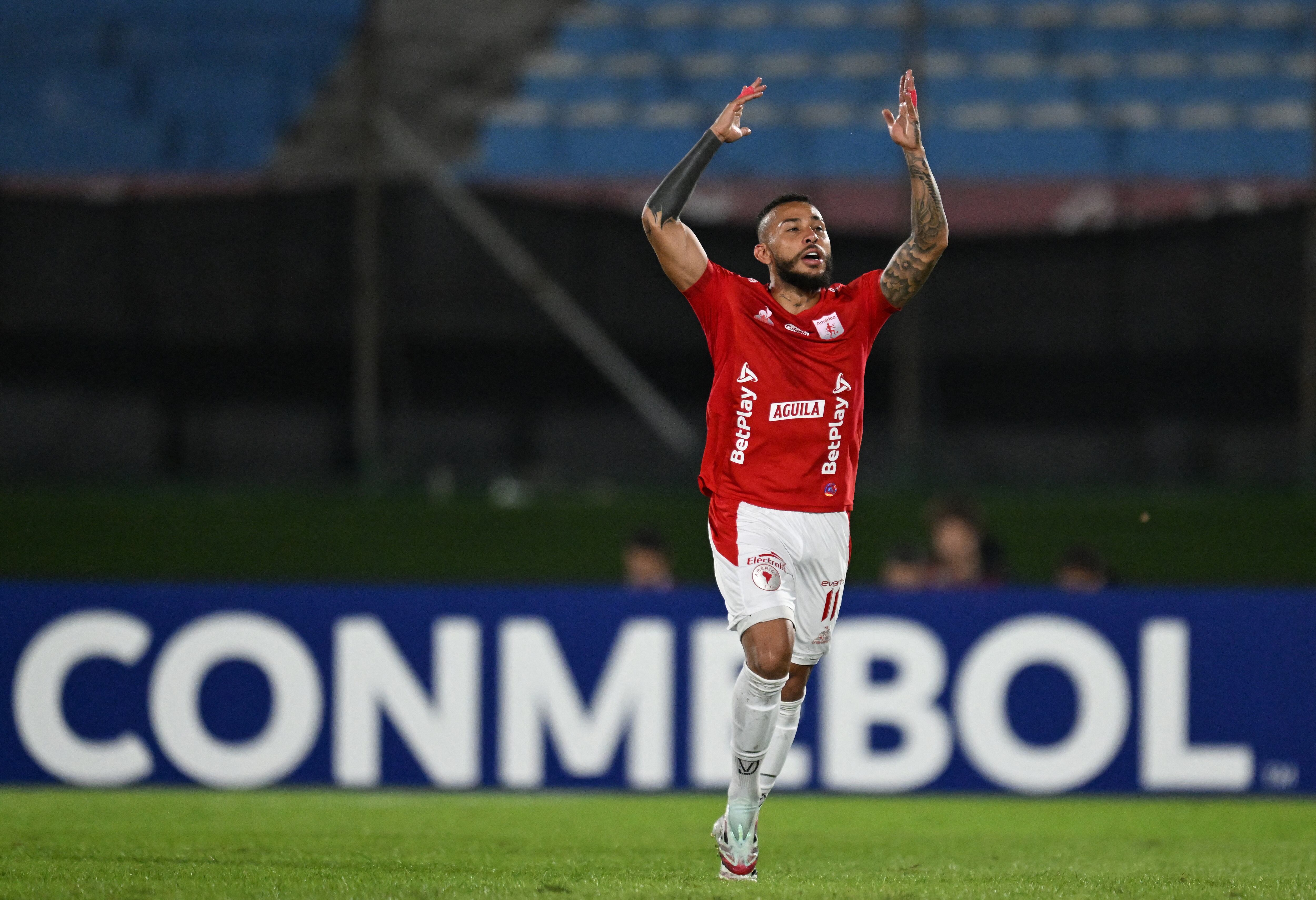 Racing de Montevideo vs. América de Cali