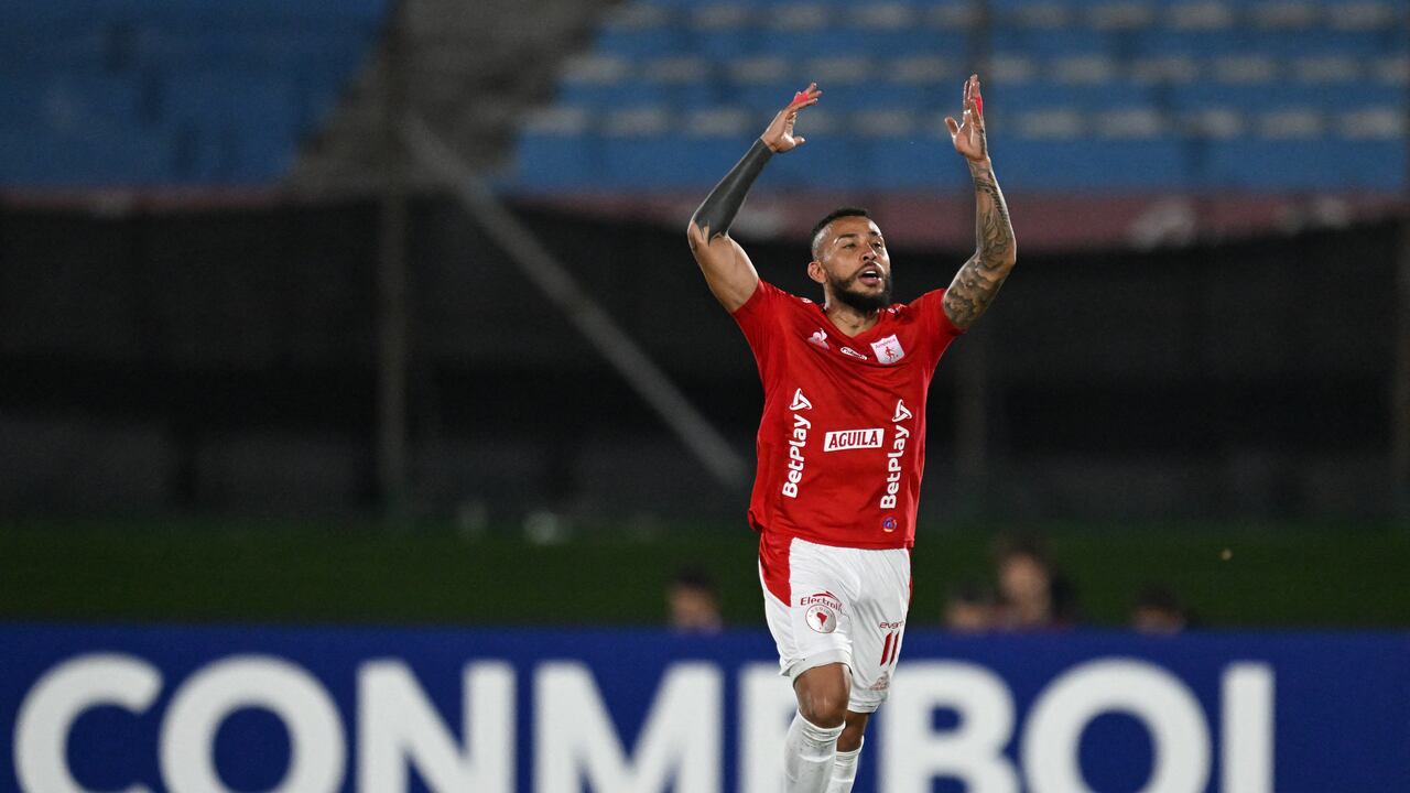 Golazo de Duván Vergara agranda a América ante Racing: video del tanto en Sudamericana