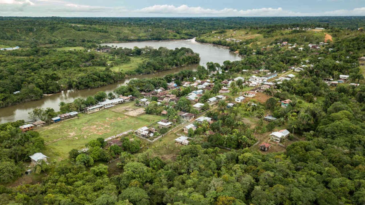 Este es el corregimiento La Chorrera, del Resguardo Indígena Predio Putumayo, el más grande en la Amazonia colombiana. Foto: Luis Barreto / WWF. | | Noticias hoy