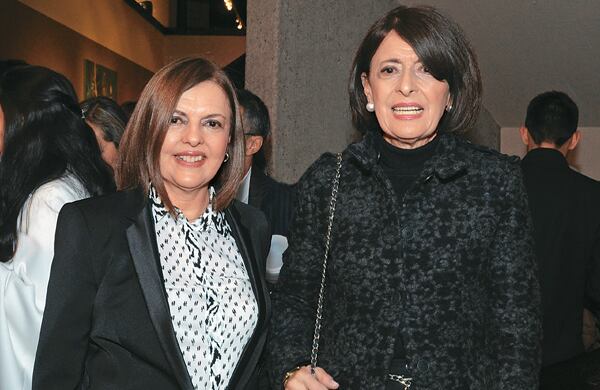 María Paz Jaramillo y Clemencia Jaramillo.