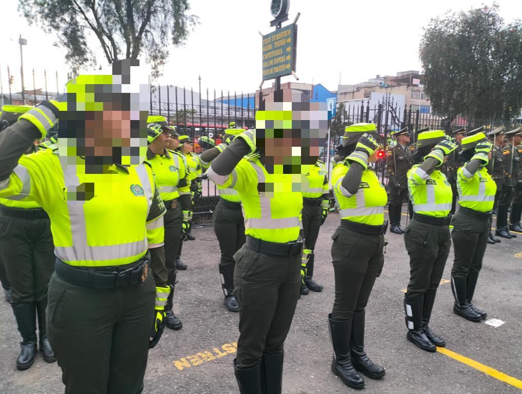 La Policía confirmó que los familiares de una capitán murieron en la tragedia del Naranjal donde una avalancha sepultó a varias personas.