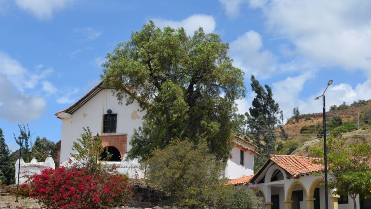 Visite el pueblo de Boyacá, cuyo nombre en lengua indígena significa 'Campo Pelado'; un tesoro lleno de leyendas y senderos mágicos