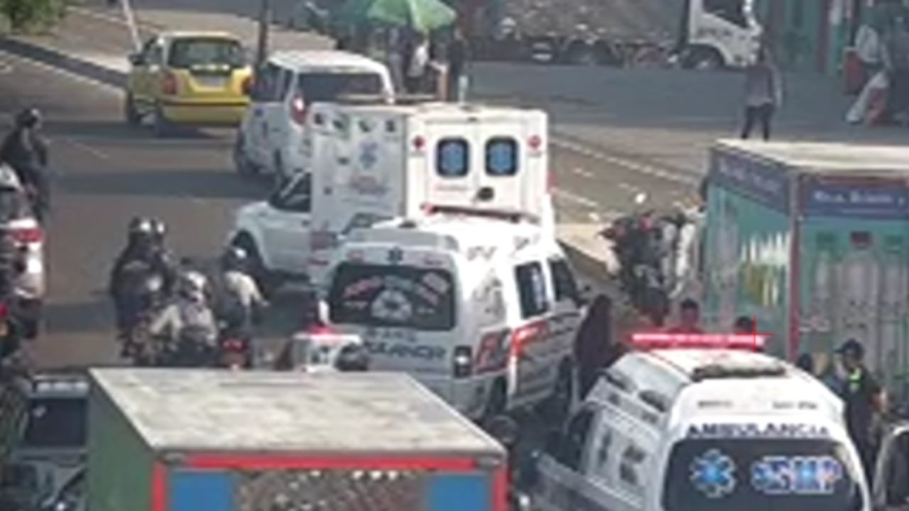 El accidente en la Avenida Ciudad de Cali, este martes 28 de mayo.