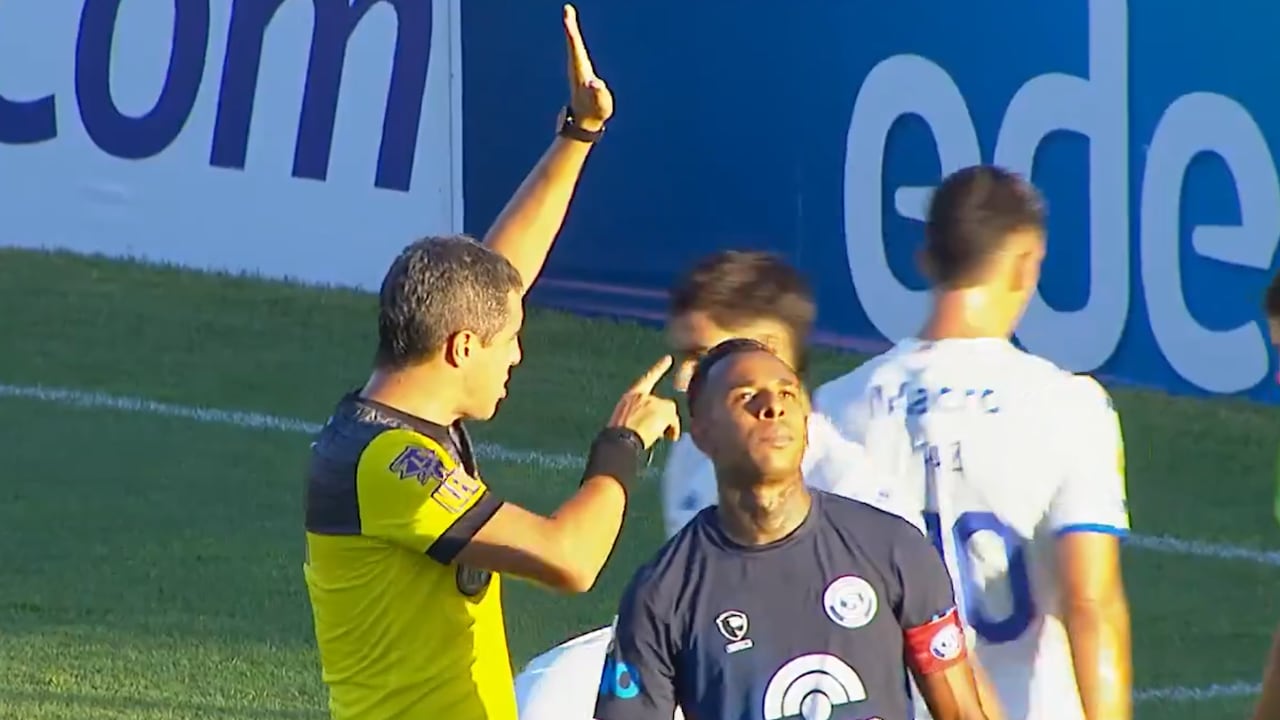 Independiente sufrió una goleada y quedó expuesto en defensa.