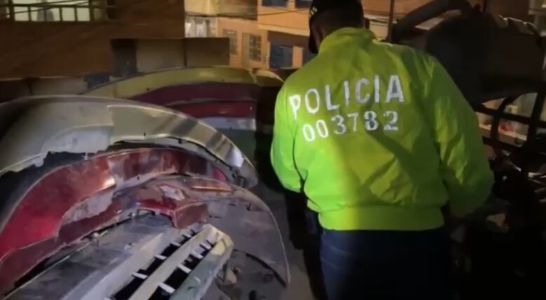 La metropolitana desmanteló el taller dedicado al desguace de vehículos y venta de autopartes ilegales en internet.