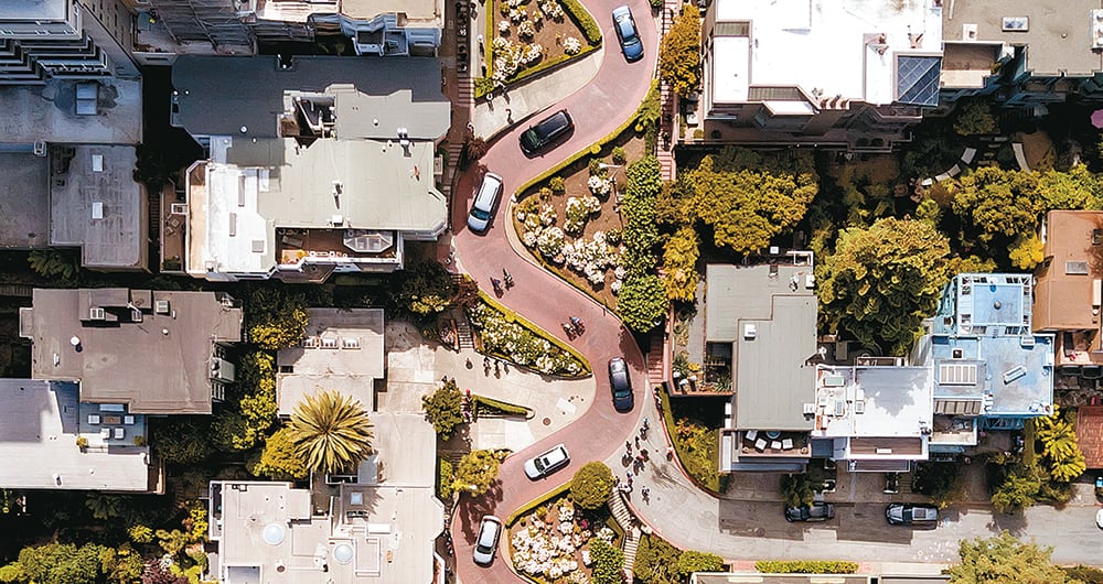Vistas aéreas de Lombard Street y San Francisco, California