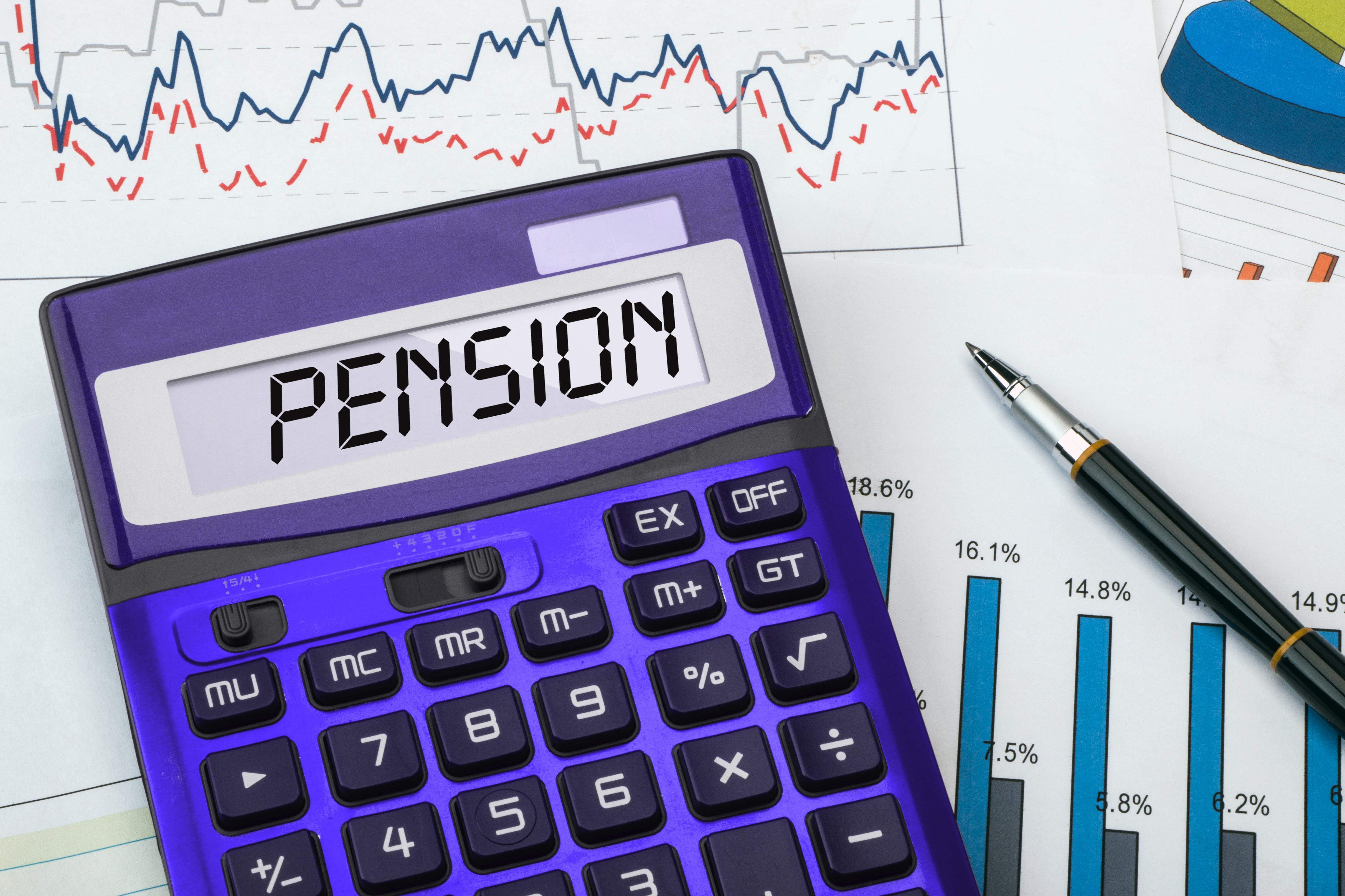 El descuento por salud varía según el monto de la pensión: 4 %, 10 % o 12 %, conforme a la Ley 2294 de 2023.