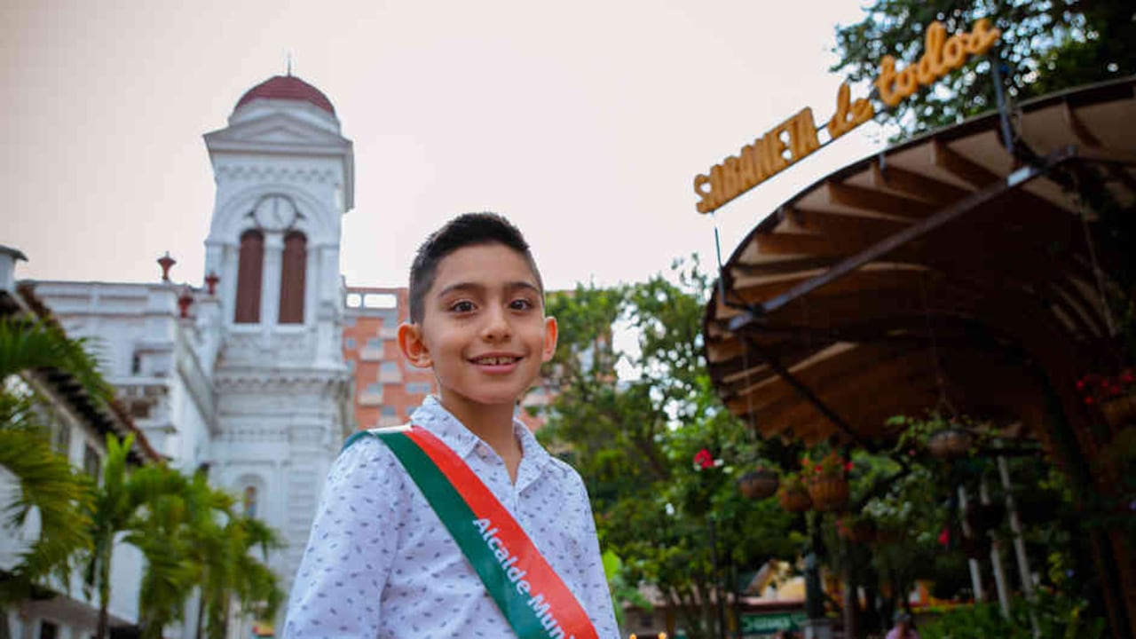 Andrés Suárez, de 9 años, es el Alcalde de los niños de Sabaneta. Fue elegido para gobernar durante un año.