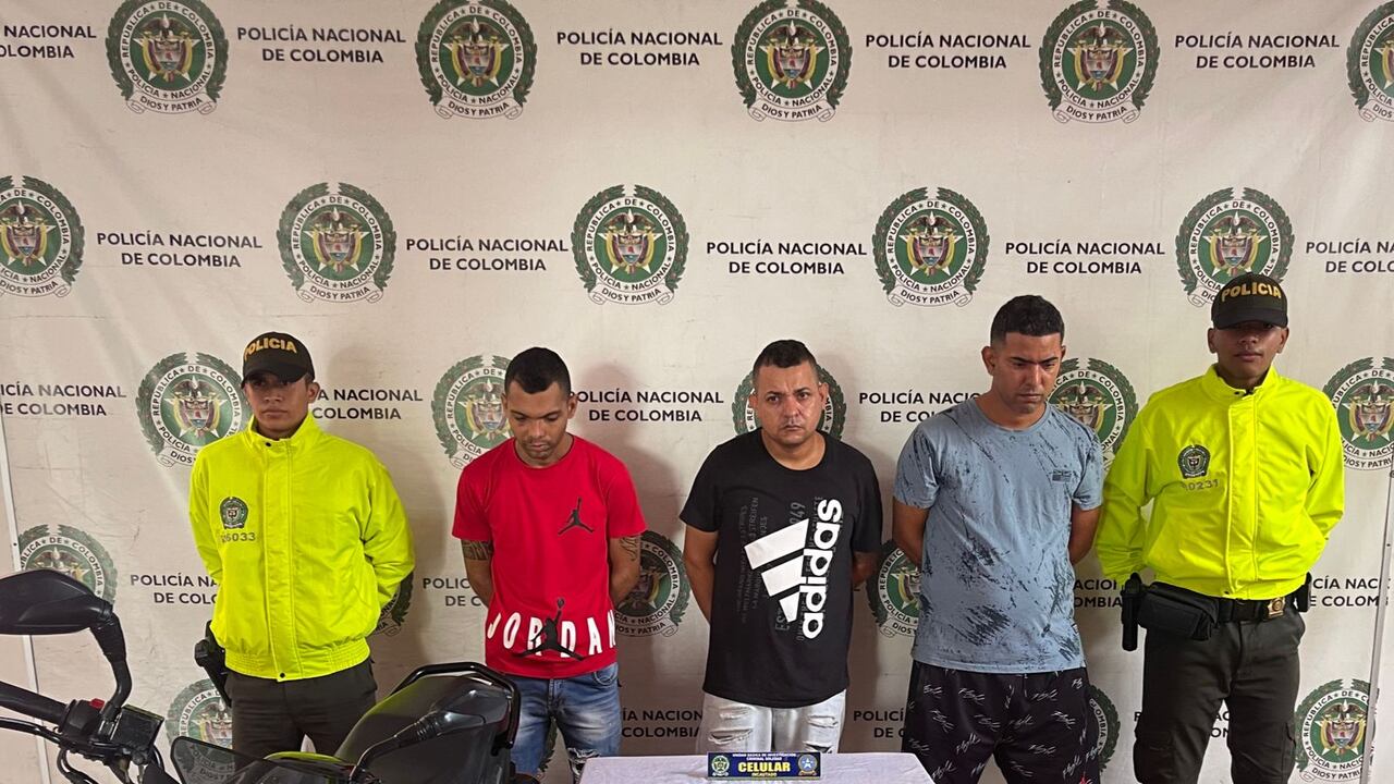 Estos son los sujetos capturados y presentados por la Policía como presuntos miembros de la banda