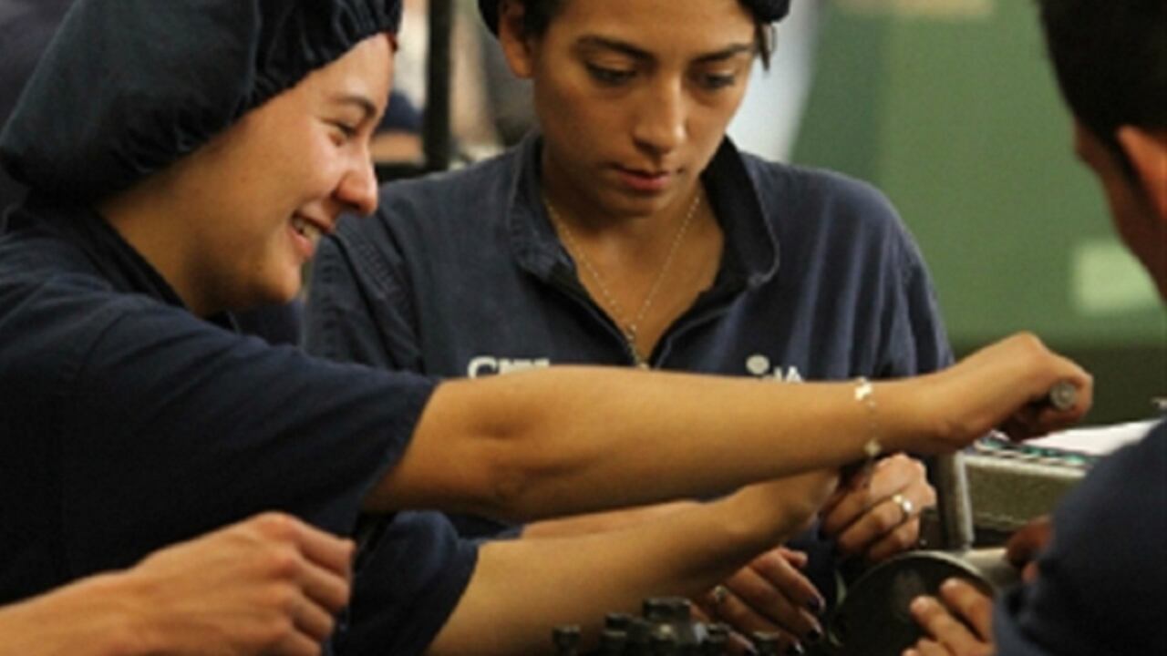 Gobierno otorga beneficios tributarios para la creación de empresa.