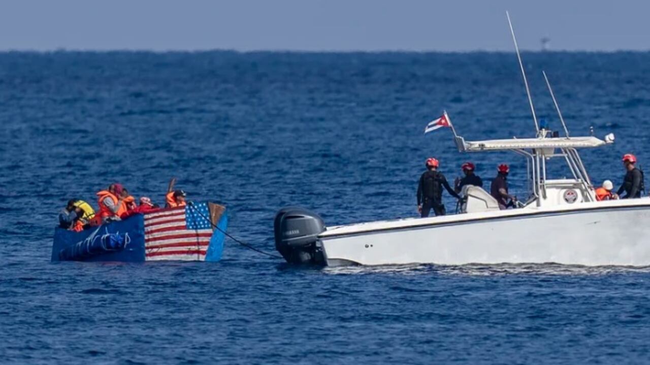 Estados Unidos decidió suspender la búsqueda de los migrantes cubanos desaparecidos. Foto: AP.