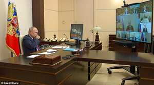 El ataque de tos de Vladimir Putin que obligó a su equipo a editar varias imágenes