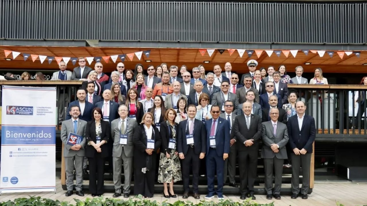 La educación superior es una de las decisiones estratégicas que definirá el futuro social, científico y económico de Colombia.