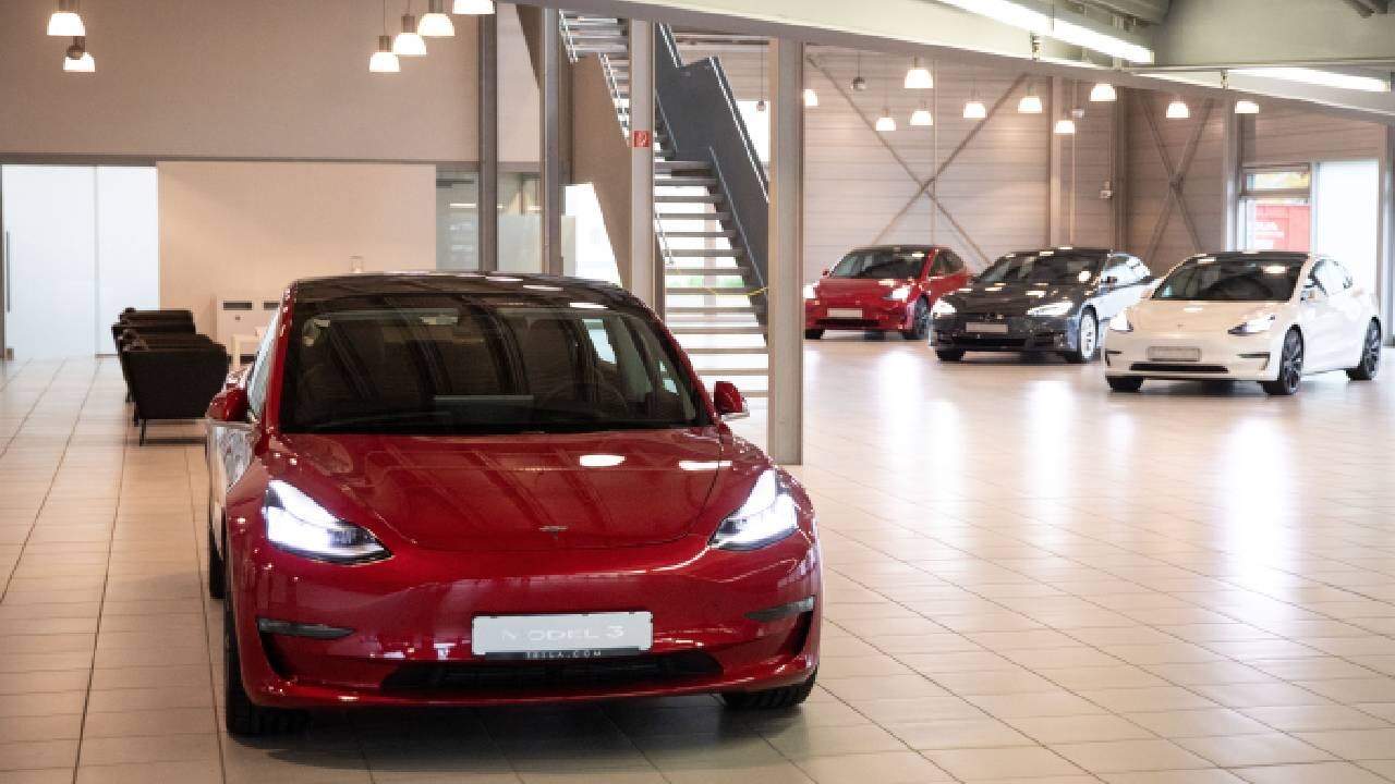 Yiran Sherry programó su vehículo Tesla para ayudar el proceso de parto a su esposa mientras llegaban al hospital. Foto de contexto: Gettyimages.