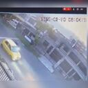 Una motocicleta increpó a un taxi donde iba un ganadero.